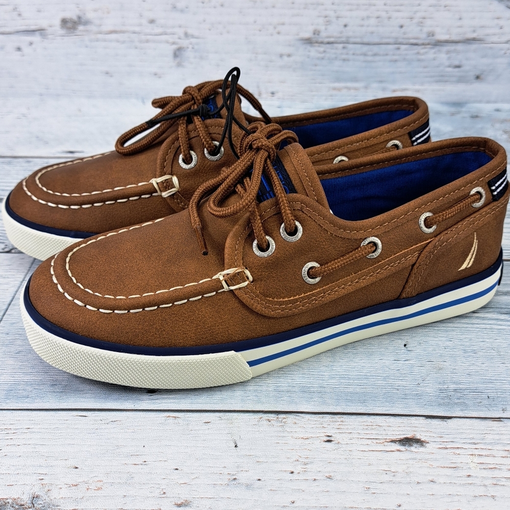 Nautica Youth Boat Shoes Size 1 Spinnaker Pintuck Oxford Tan